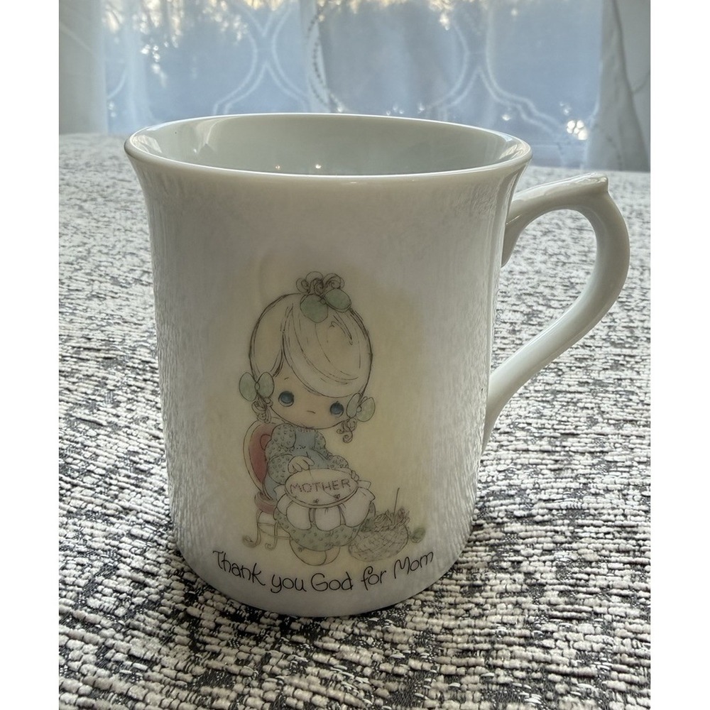 Precious Moments Mother's Day  Gift "Thank You God For Mom"  Vintage Mug 1984